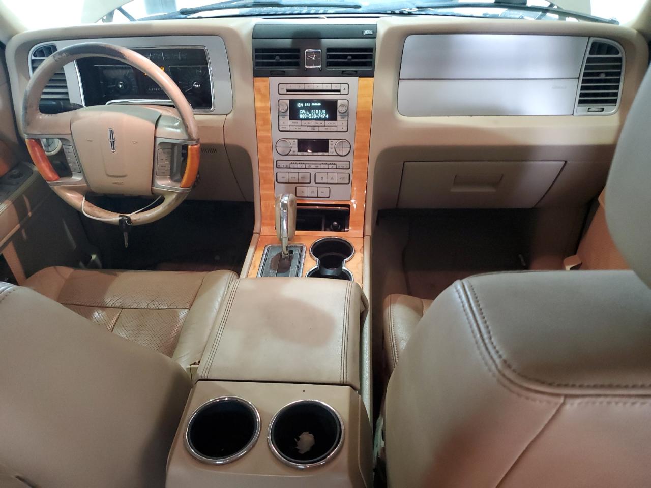 2008 Lincoln Navigator VIN: 5LMFU28578LJ14235 Lot: 82127905