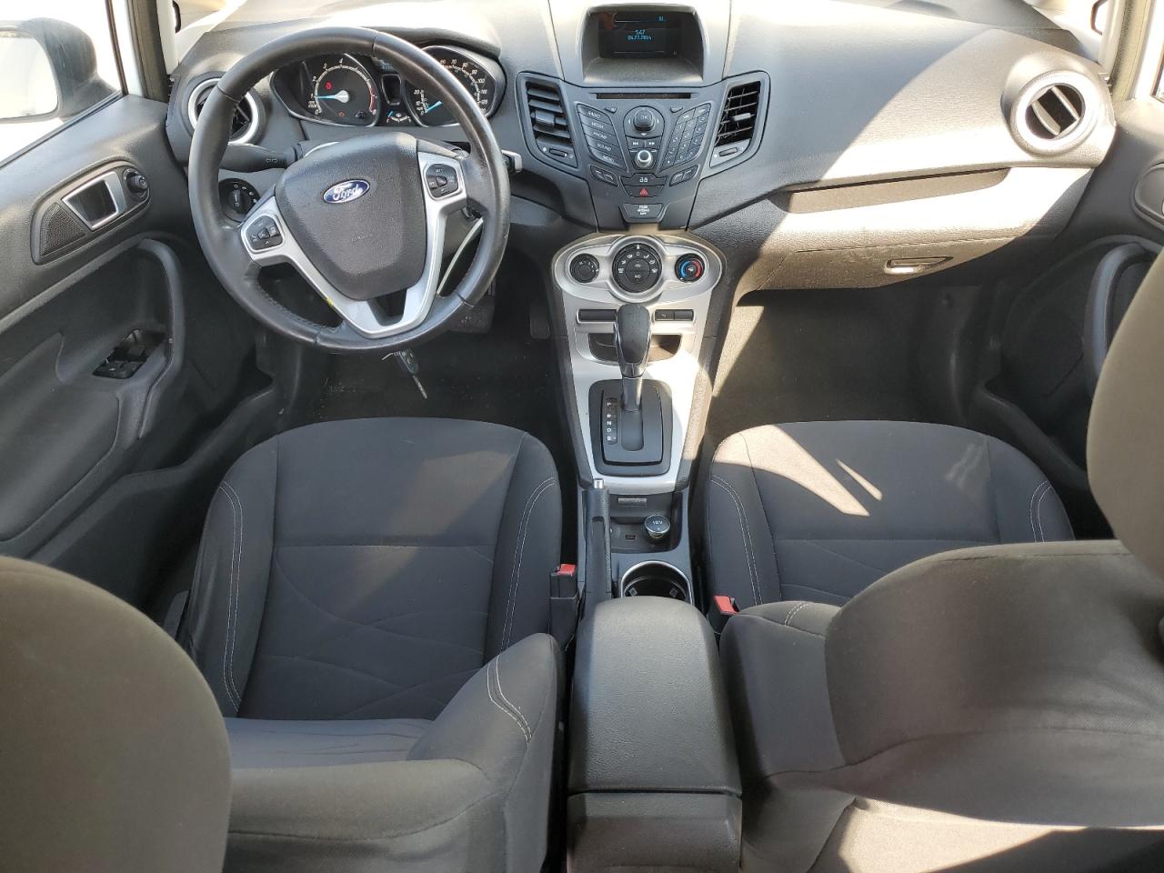 2015 Ford Fiesta Se VIN: 3FADP4EJ1FM108211 Lot: 81461175