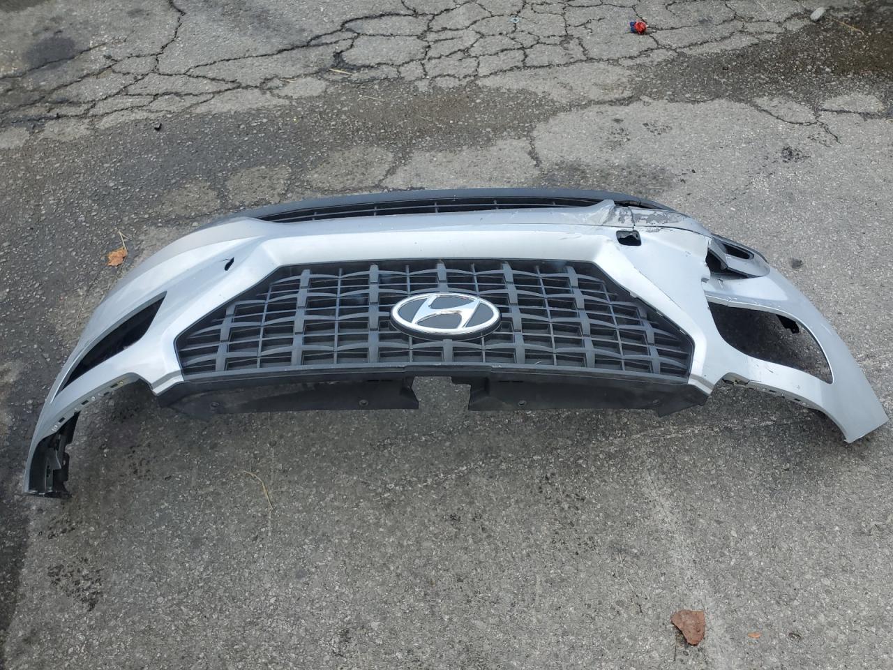 2022 Hyundai Venue Se VIN: KMHRB8A34NU198408 Lot: 71577755