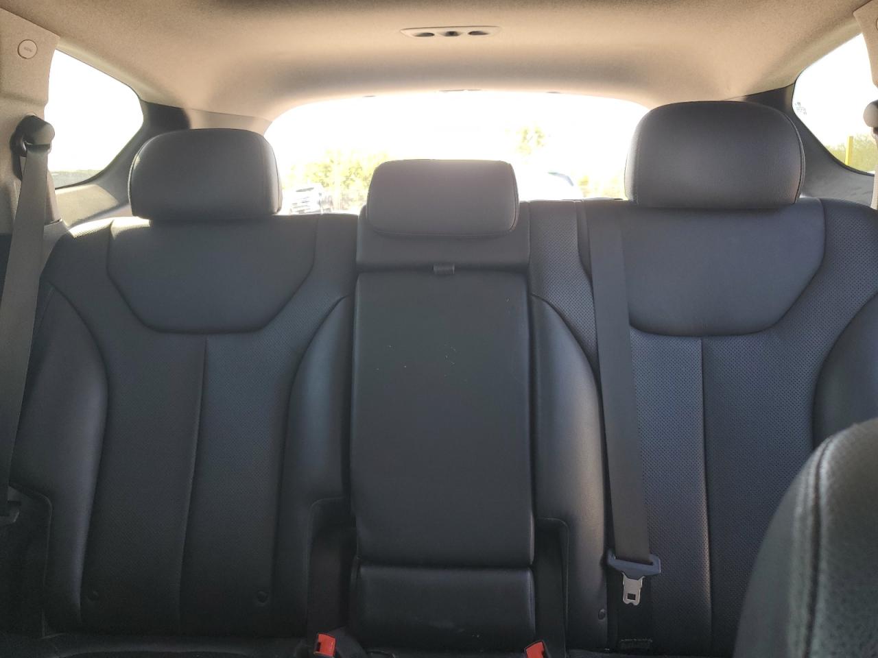 2020 Hyundai Santa Fe Limited VIN: 5NMS53AD5LH275770 Lot: 80635425