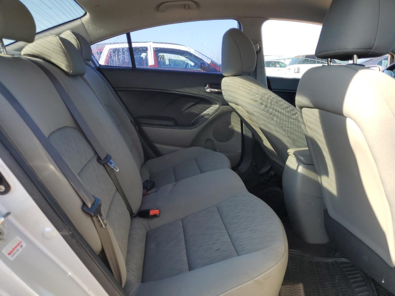 2016 Kia Forte Lx VIN: KNAFK4A62G5487372 Lot: 70596605