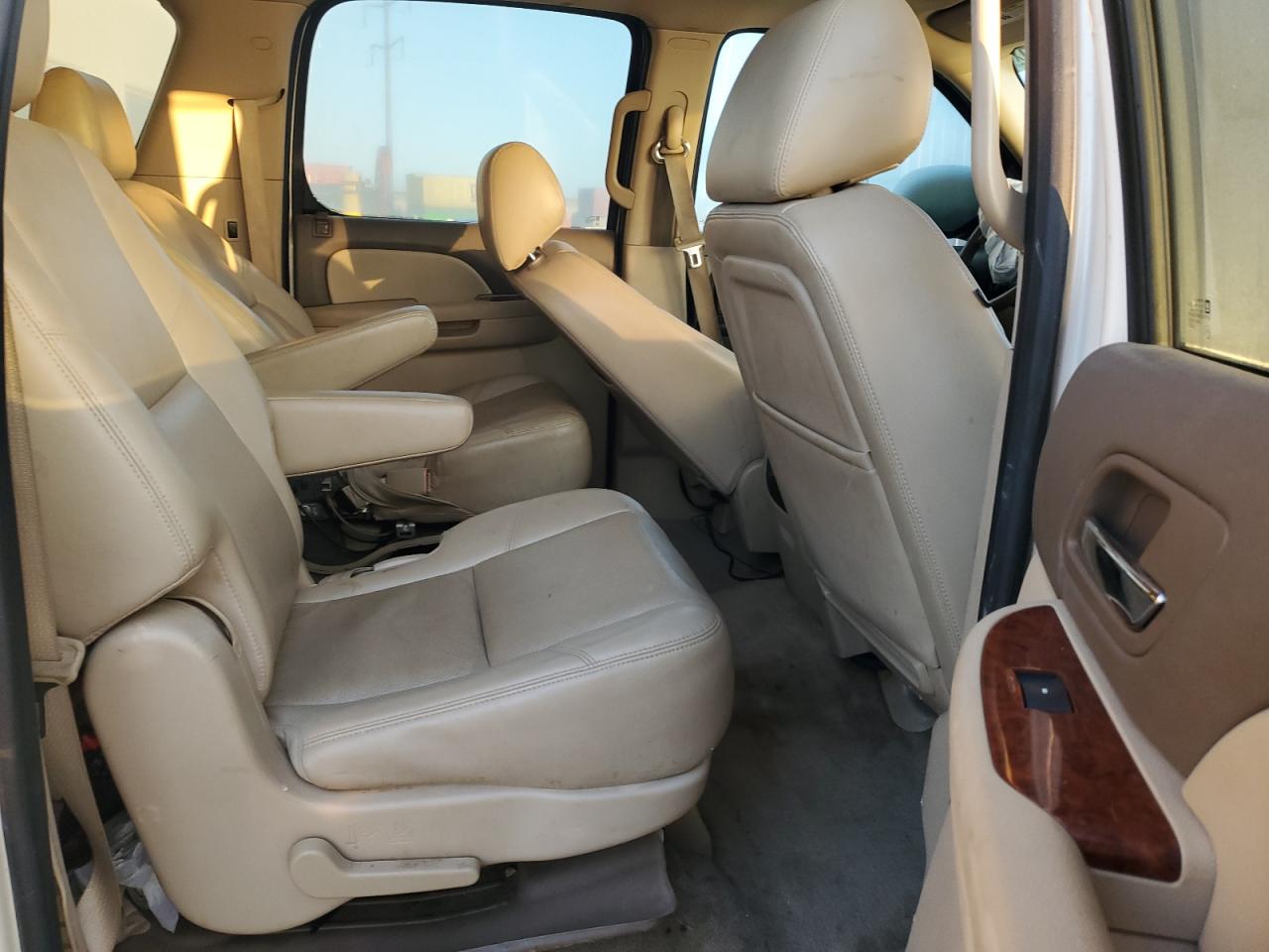 2013 Chevrolet Suburban K1500 Ltz VIN: 1GNSKKE75DR153924 Lot: 80990505