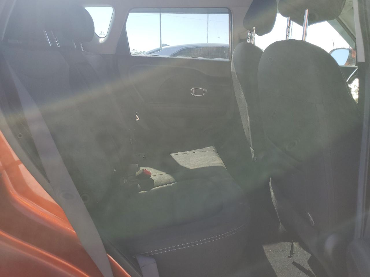 2019 Kia Soul + VIN: KNDJP3A52K7638532 Lot: 83856375