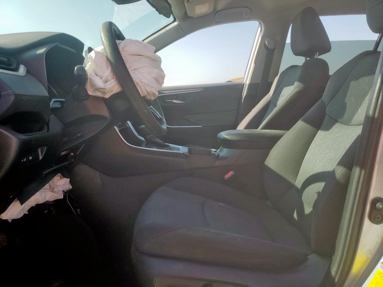 2020 Toyota Rav4 Xle VIN: 2T3W1RFV8LC035899 Lot: 80109265