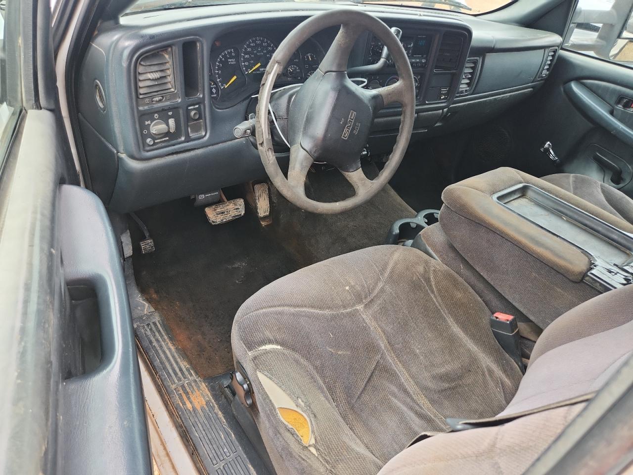 2001 GMC Sierra C2500 Heavy Duty VIN: 1GTHC29G61E341557 Lot: 82089385