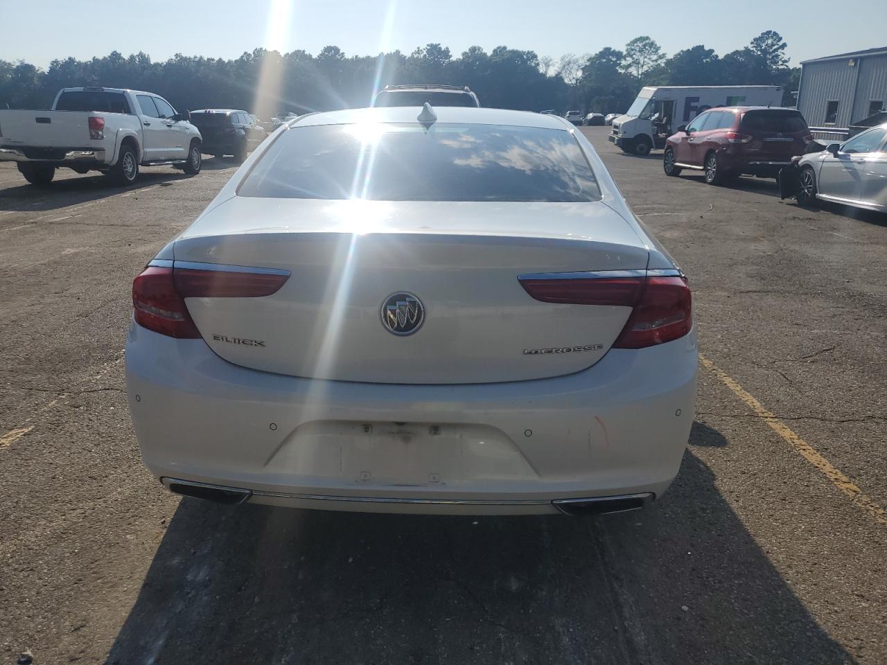 2017 Buick Lacrosse Essence VIN: 1G4ZP5SS9HU146153 Lot: 71635775
