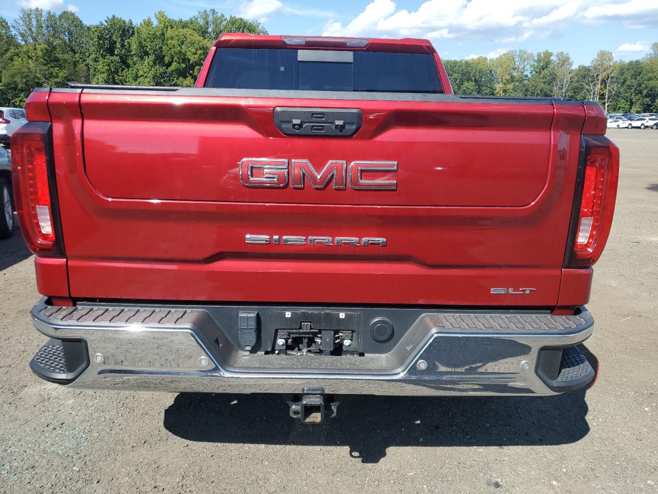 2022 GMC Sierra K1500 Slt VIN: 1GTUUDET4NZ552409 Lot: 71390825