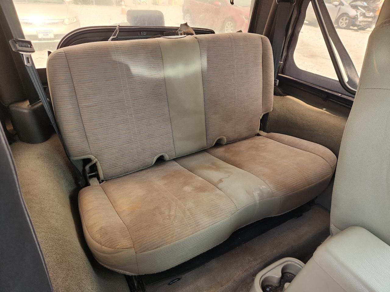 2004 Jeep Wrangler X VIN: 1J4FA39S84P721591 Lot: 71882375