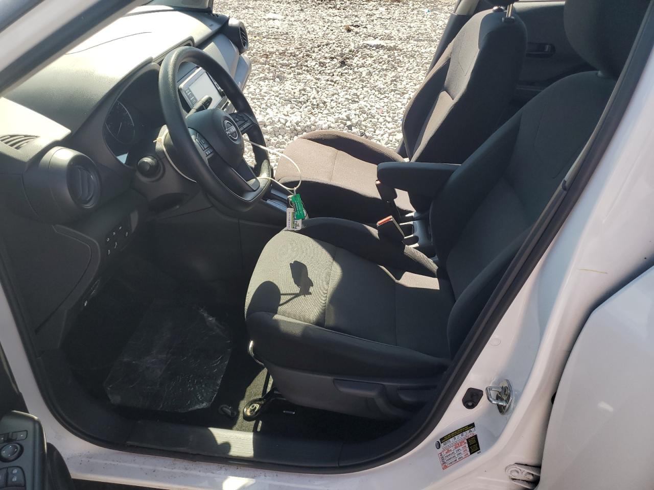 2024 Nissan Kicks S VIN: 3N1CP5BV5RL526142 Lot: 82119595