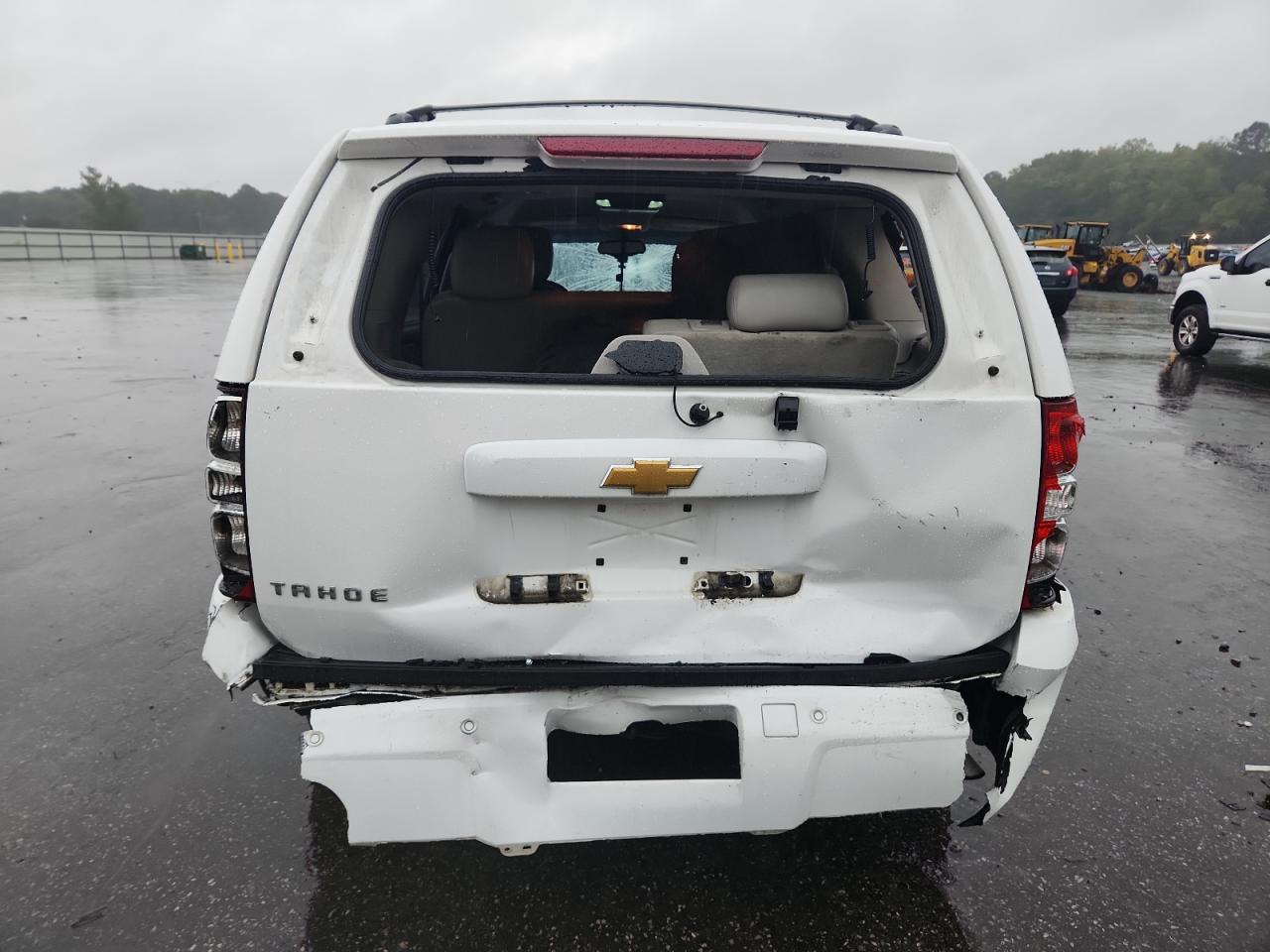 2013 Chevrolet Tahoe C1500 Lt VIN: 1GNSCBE04DR319186 Lot: 81827285