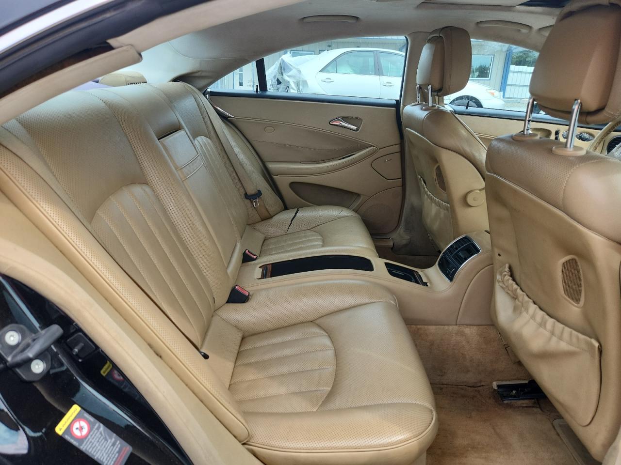 2007 Mercedes-Benz Cls 550 VIN: WDDDJ72X17A081795 Lot: 80909275