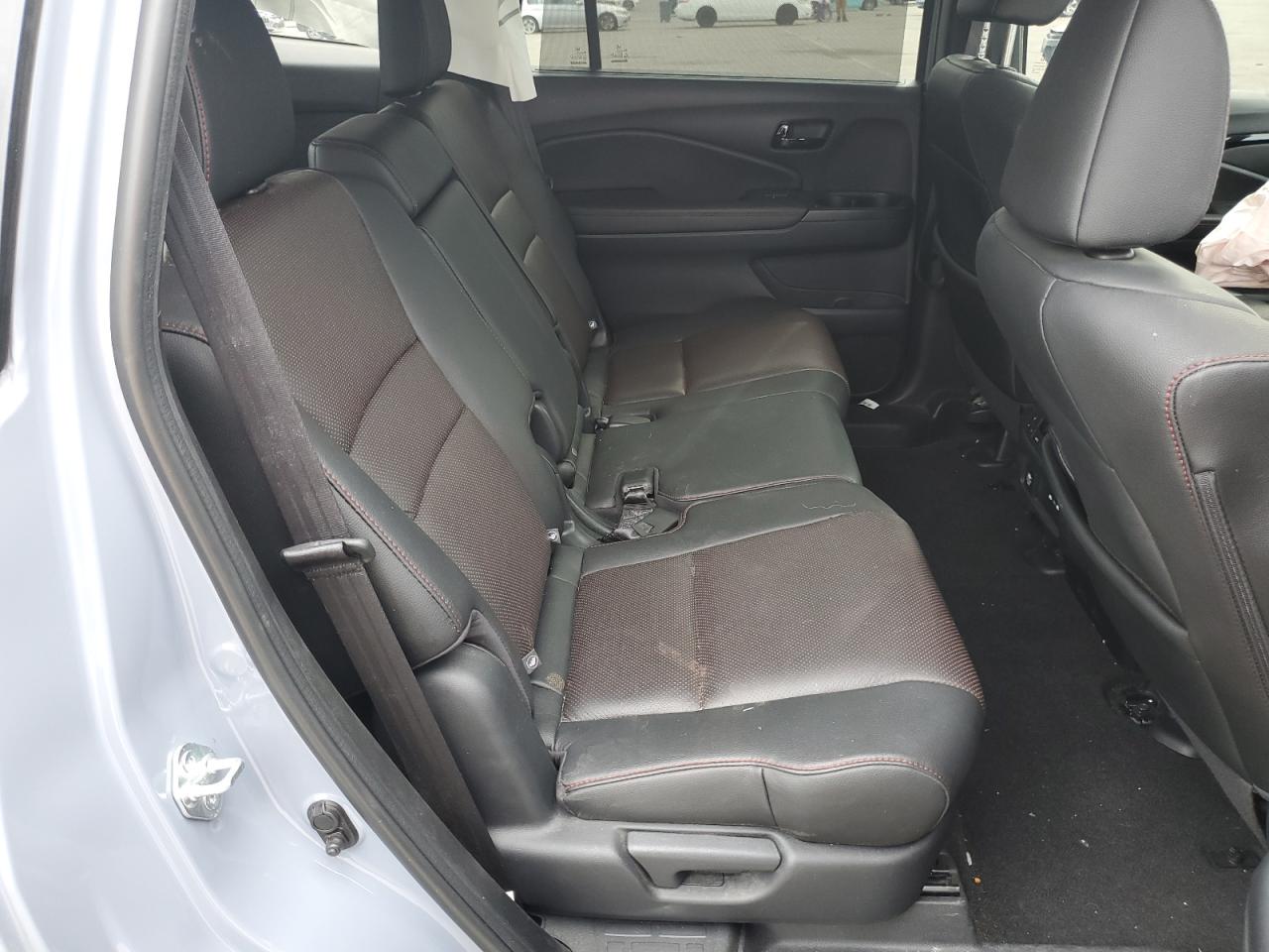 2024 Honda Passport Black Edition VIN: 5FNYF8H84RB016002 Lot: 82085245