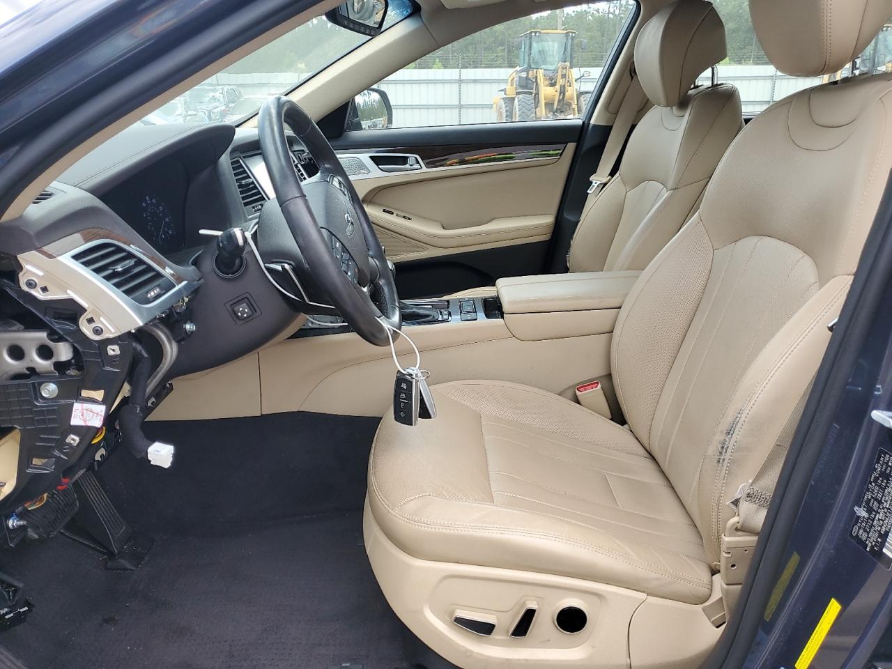 2018 Genesis G80 Base VIN: KMHGN4JE1JU216012 Lot: 72010555