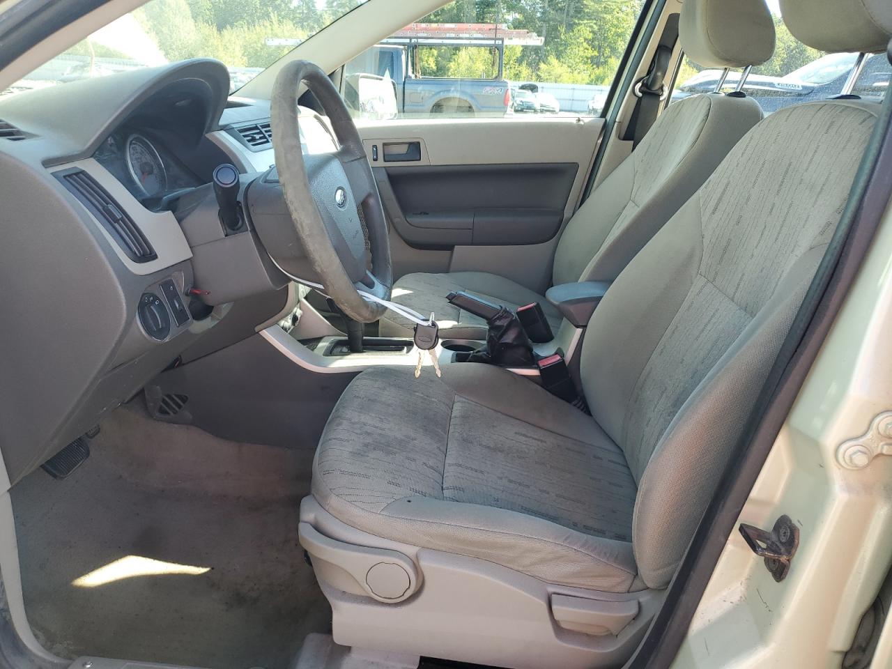 2010 Ford Focus Se VIN: 1FAHP3FN6AW293989 Lot: 81073095