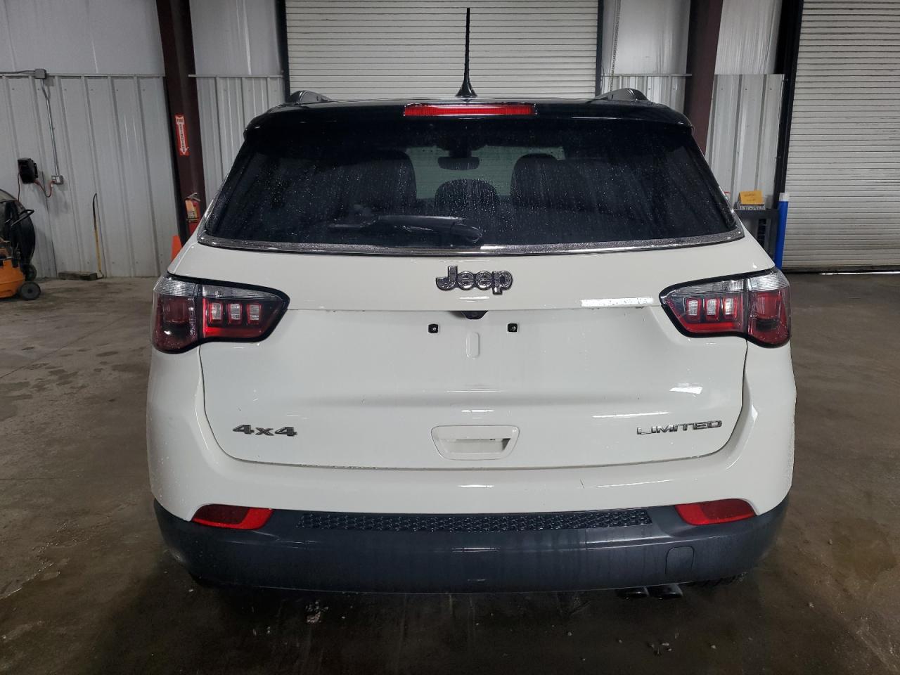 2019 Jeep Compass Limited VIN: 3C4NJDCB8KT598643 Lot: 83813655