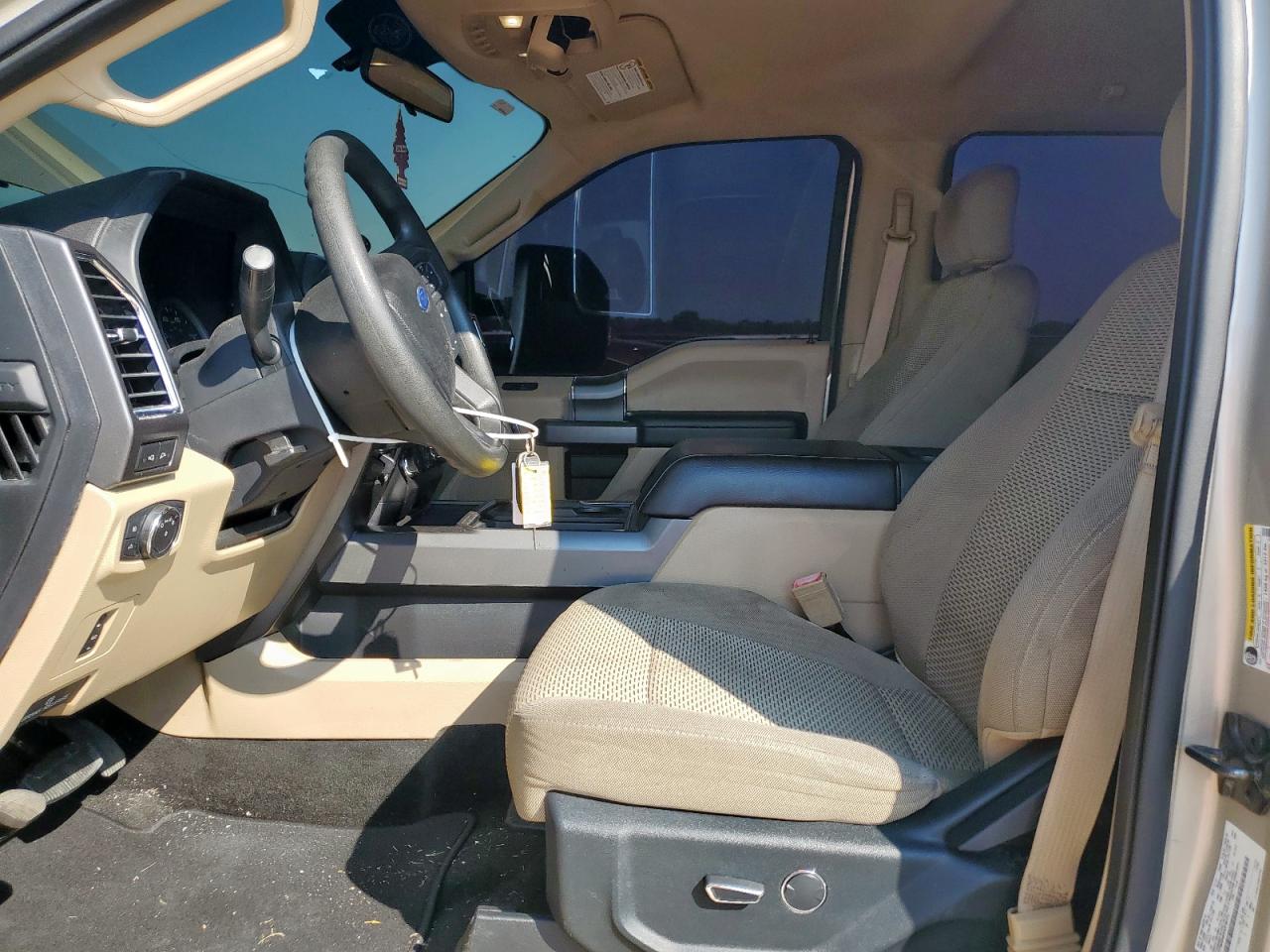 2017 Ford F250 Super Duty VIN: 1FT7W2B68HEF30774 Lot: 70228115