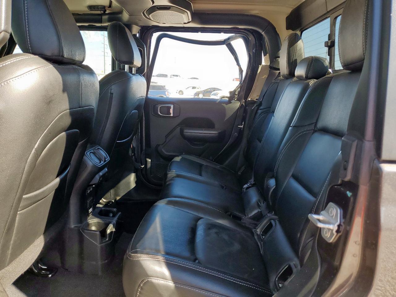 2020 Jeep Gladiator Sport VIN: 1C6JJTAG1LL177553 Lot: 81732565