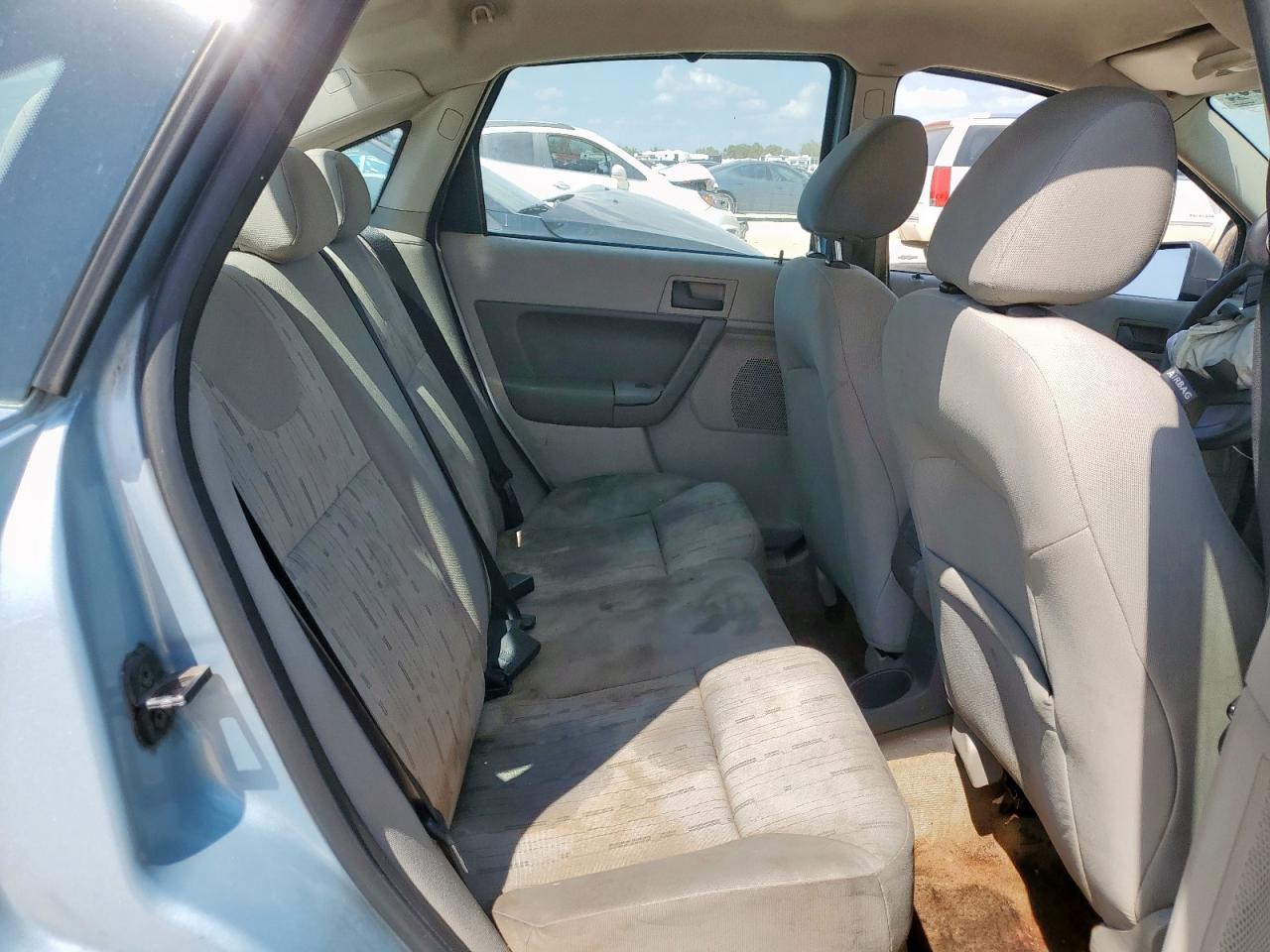 2009 Ford Focus Se VIN: 1FAHP35N49W262320 Lot: 81341995