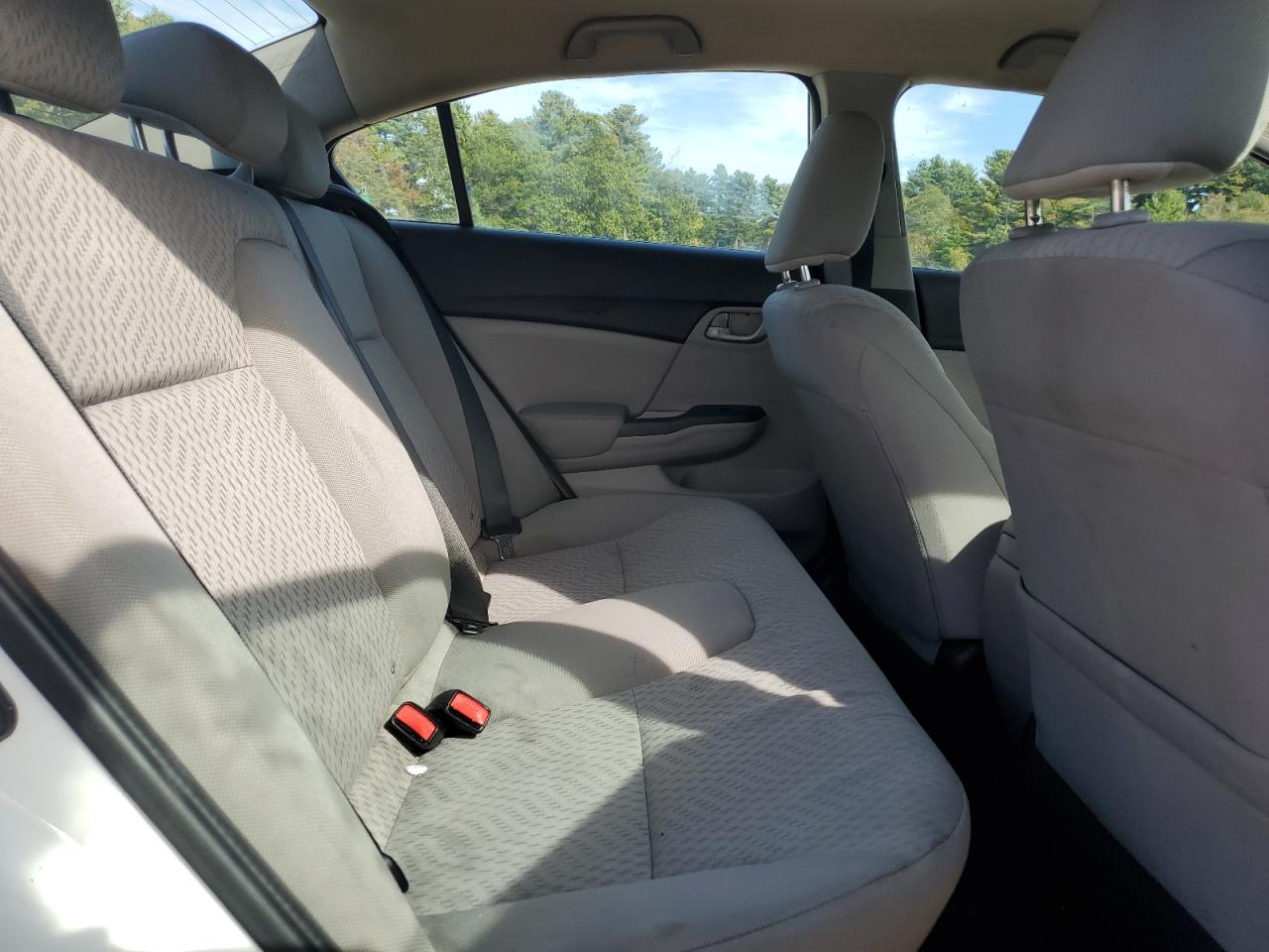 2014 Honda Civic Lx VIN: 19XFB2F5XEE243509 Lot: 84433315