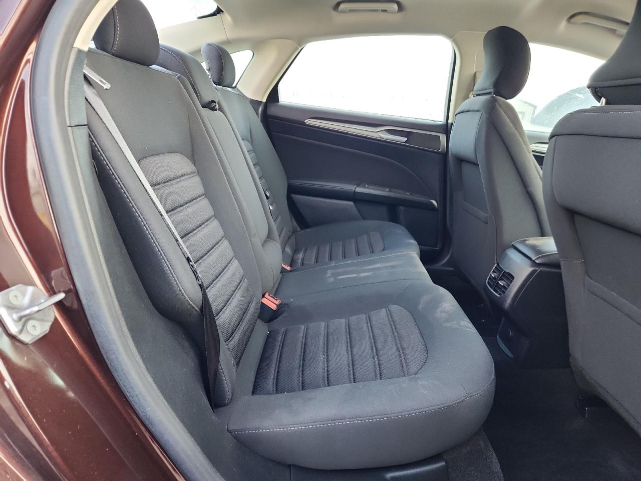 2019 Ford Fusion Se VIN: 3FA6P0HD3KR199082 Lot: 80847005