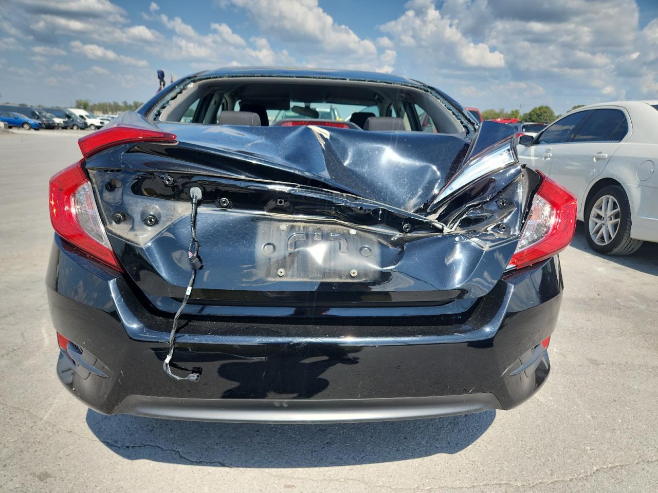 2018 Honda Civic Lx VIN: 19XFC2F50JE020144 Lot: 80920975