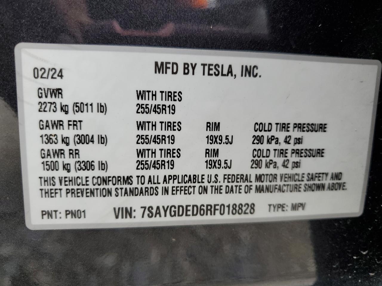 2024 Tesla Model Y VIN: 7SAYGDED6RF018828 Lot: 71609855