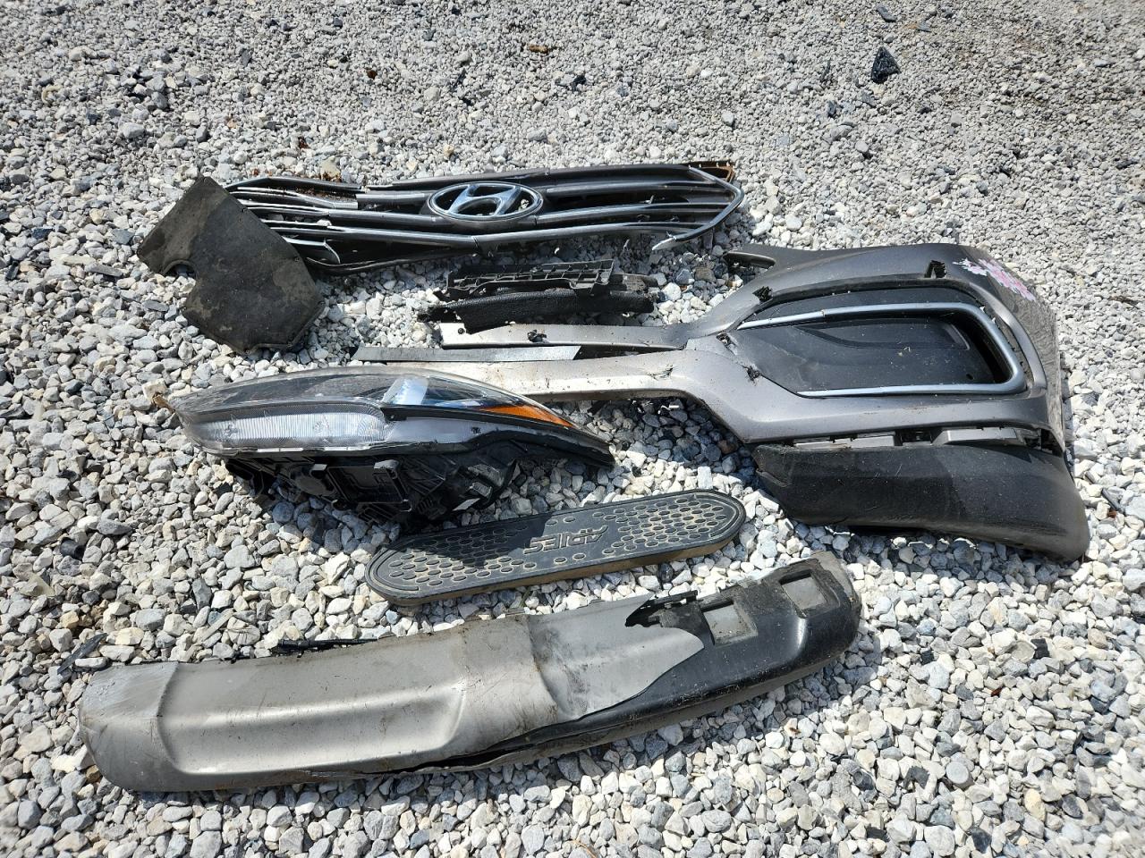 2018 Hyundai Santa Fe Sport VIN: 5XYZTDLBXJG553205 Lot: 83936445