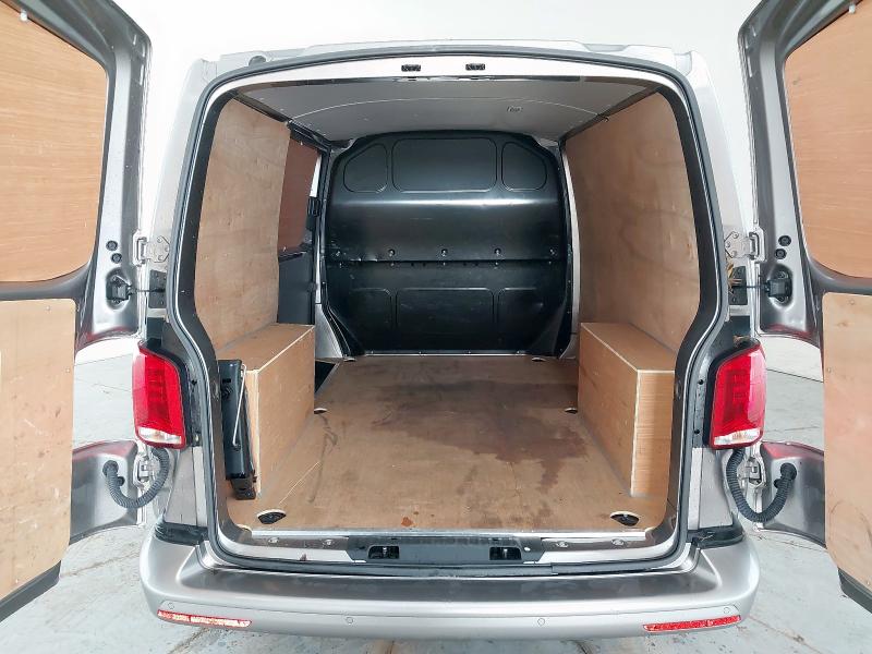 2023 VOLKSWAGEN TRANSPORTER T28 HIGHLINE 