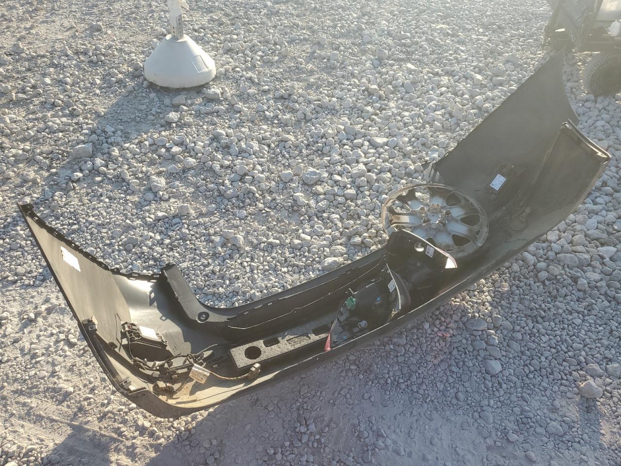 2018 Chevrolet Equinox Lt VIN: 2GNAXJEV1J6221777 Lot: 80078375