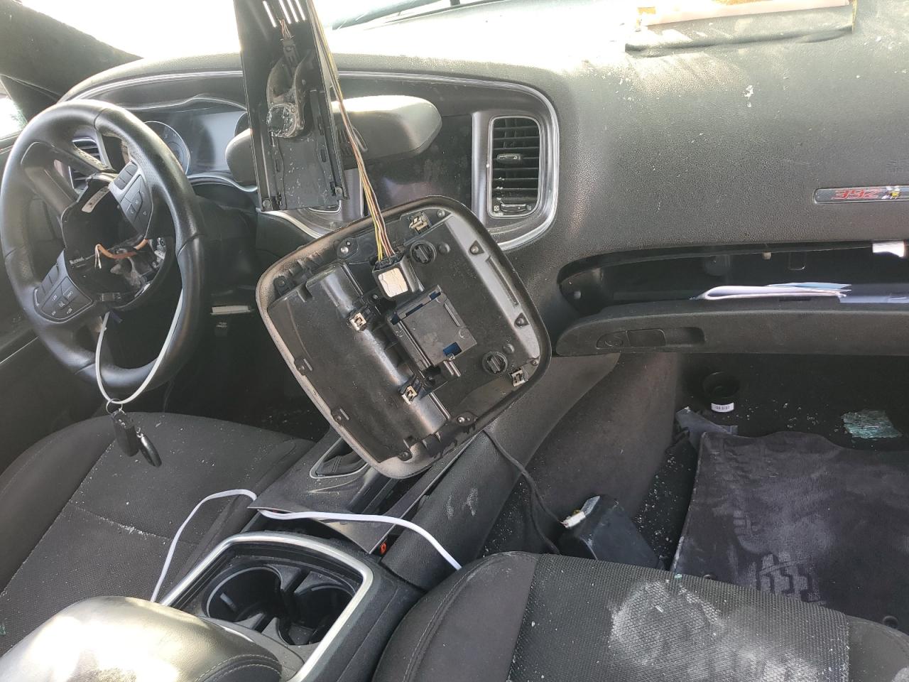 2015 Chrysler 300 Limited VIN: 2C3CCAAG8FH756156 Lot: 81011545