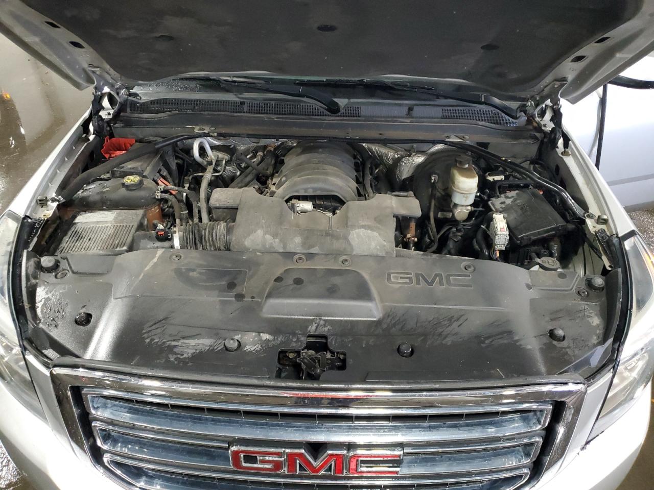 2015 GMC Yukon Xl K1500 Slt VIN: 1GKS2HKC8FR708109 Lot: 81560275