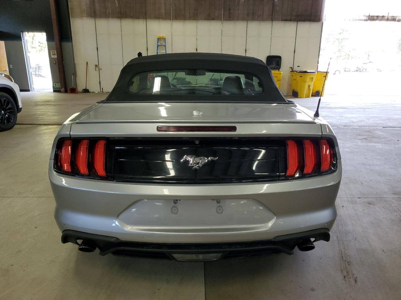 2020 Ford Mustang VIN: 1FATP8UH9L5105933 Lot: 82024705