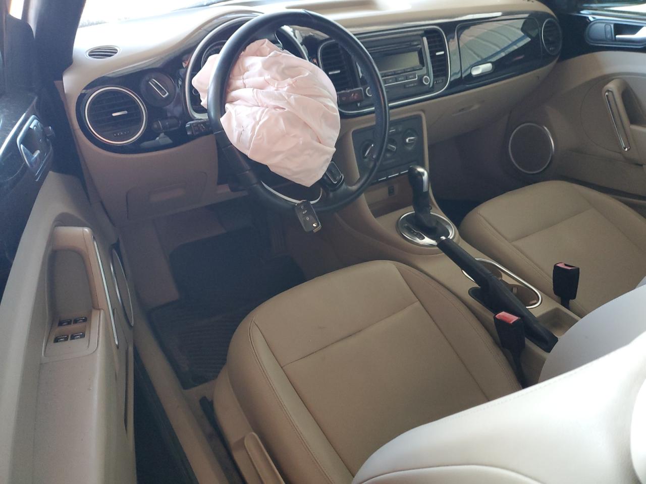 2014 Volkswagen Beetle VIN: 3VW5X7AT5EM807022 Lot: 82060455