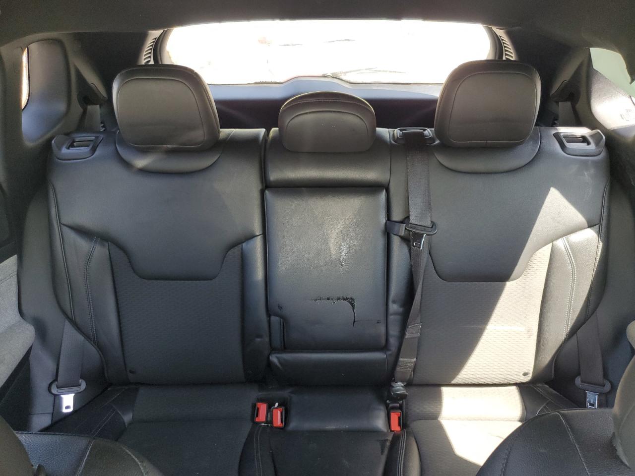 2025 Jeep Compass Latitude VIN: 3C4NJDBNXST501552 Lot: 81246555