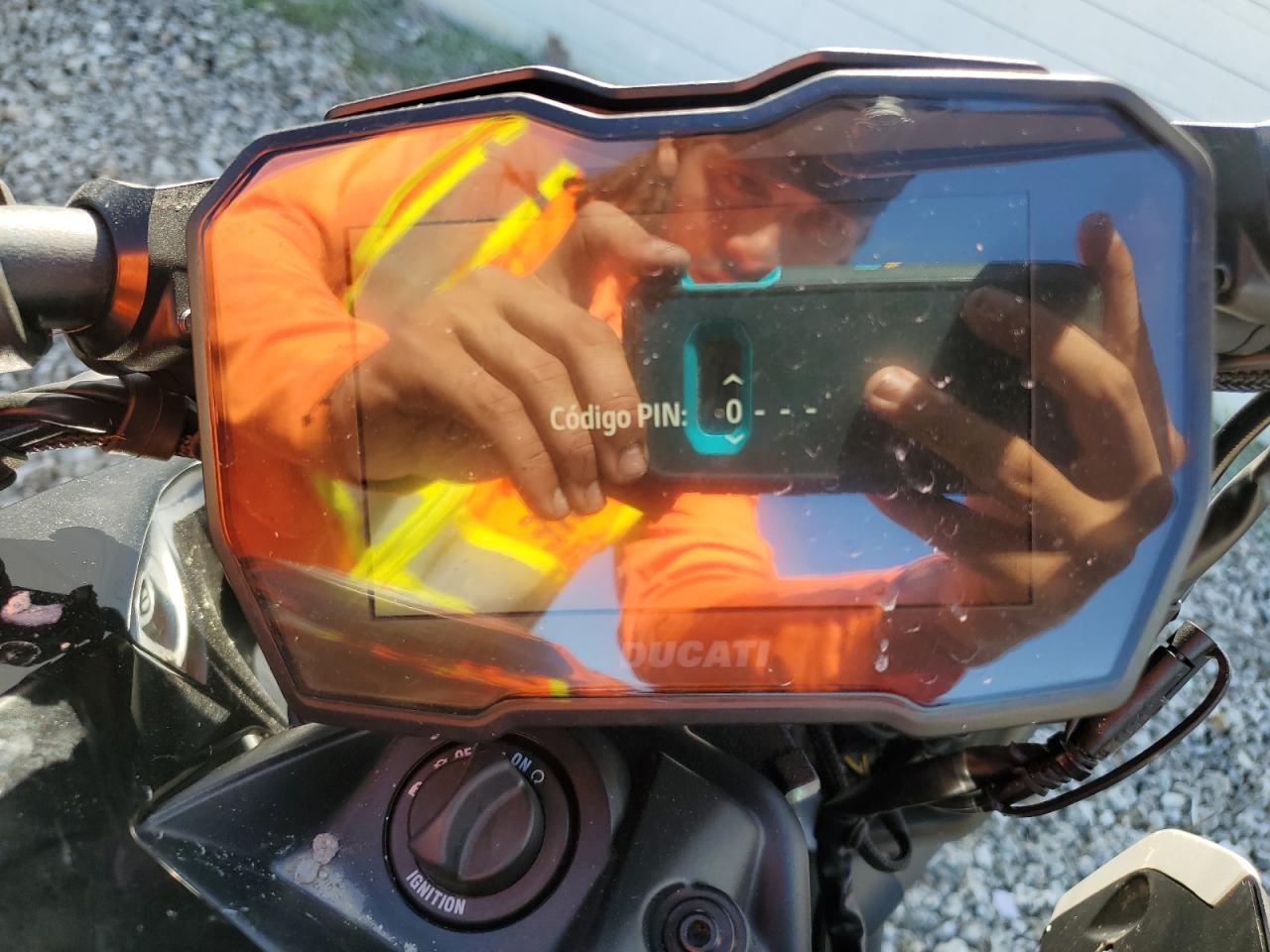 2024 Ducati Diavel V4 VIN: ZDMGAR1W2RB005032 Lot: 81066905