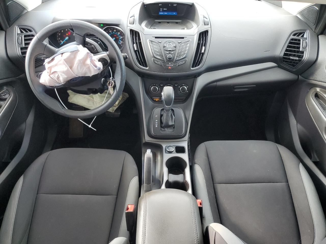 2016 Ford Escape S VIN: 1FMCU0F73GUA35264 Lot: 81944035