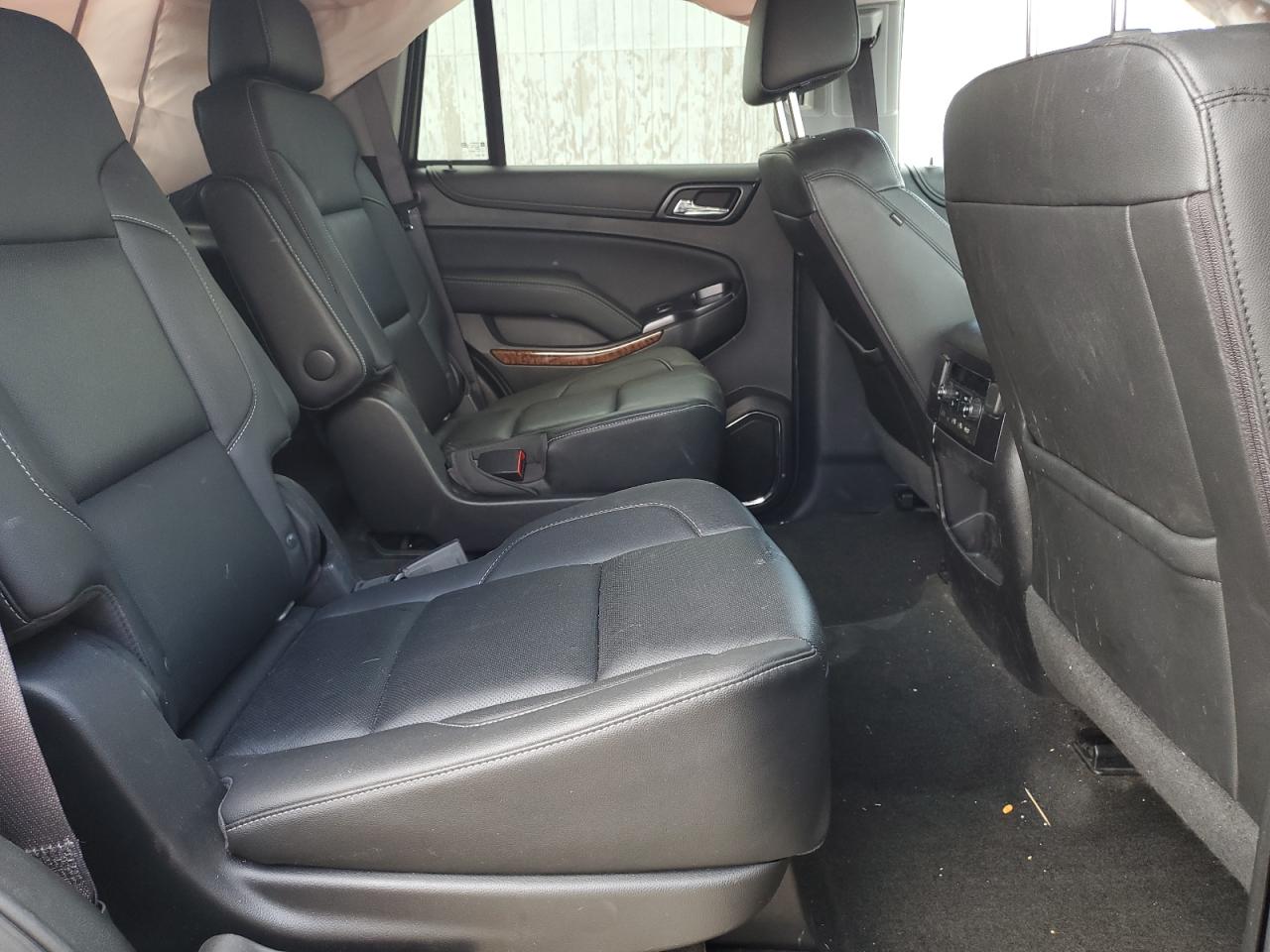 2017 Chevrolet Tahoe K1500 Premier VIN: 1GNSKCKC3HR260967 Lot: 80626185