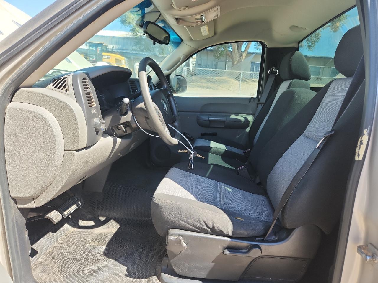 2008 Chevrolet Silverado C1500 VIN: 1GCEC14X98Z137973 Lot: 80825505