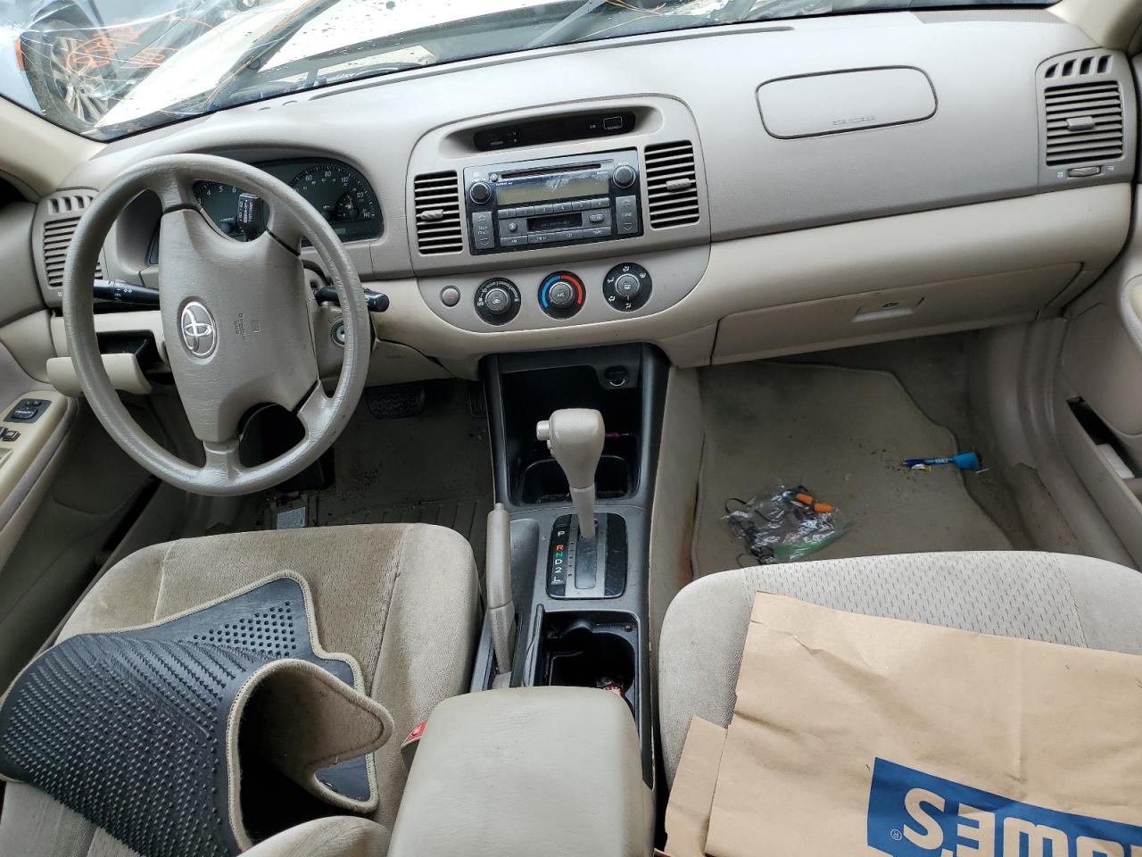 2004 Toyota Camry Le VIN: 4T1BE32K34U930804 Lot: 81278975