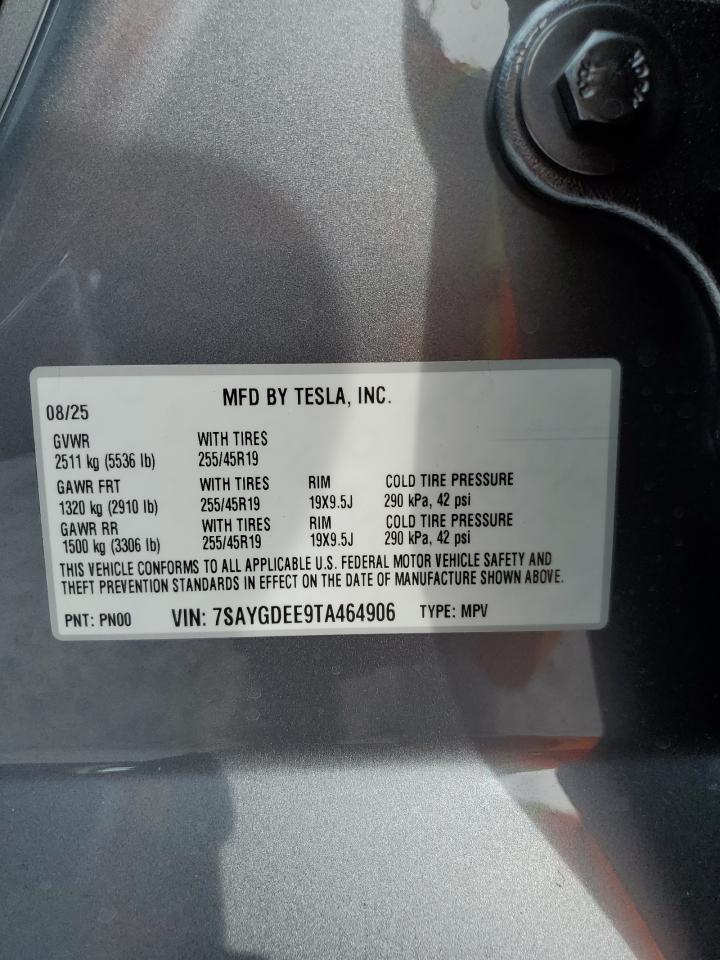 2026 Tesla Model Y VIN: 7SAYGDEE9TA464906 Lot: 81733835