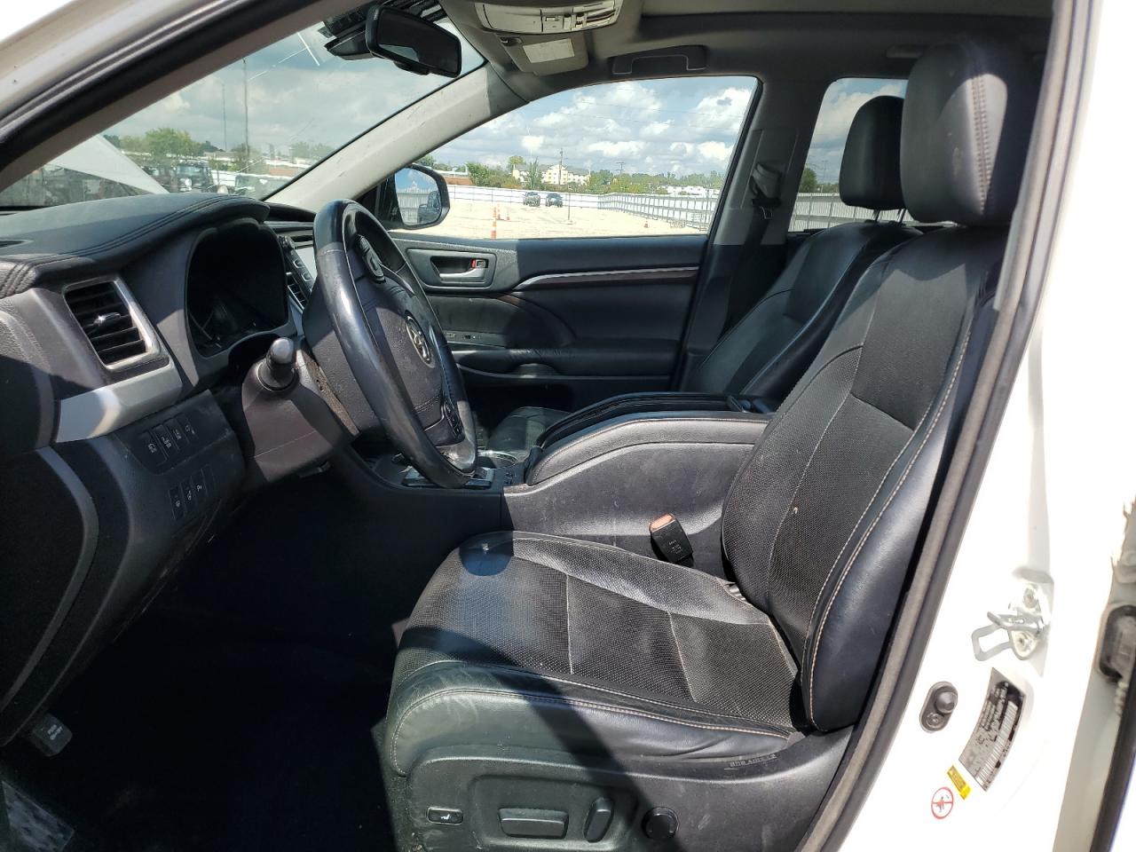 2016 Toyota Highlander Hybrid Limited VIN: 5TDDCRFH3GS014282 Lot: 82166185