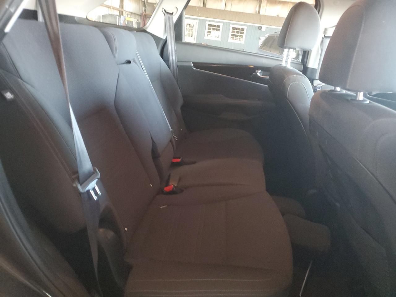 2020 Kia Sorento L VIN: 5XYPG4A37LG626332 Lot: 81133715