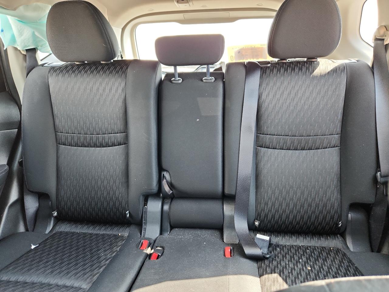 2018 Nissan Rogue S VIN: KNMAT2MT4JP547616 Lot: 71733635