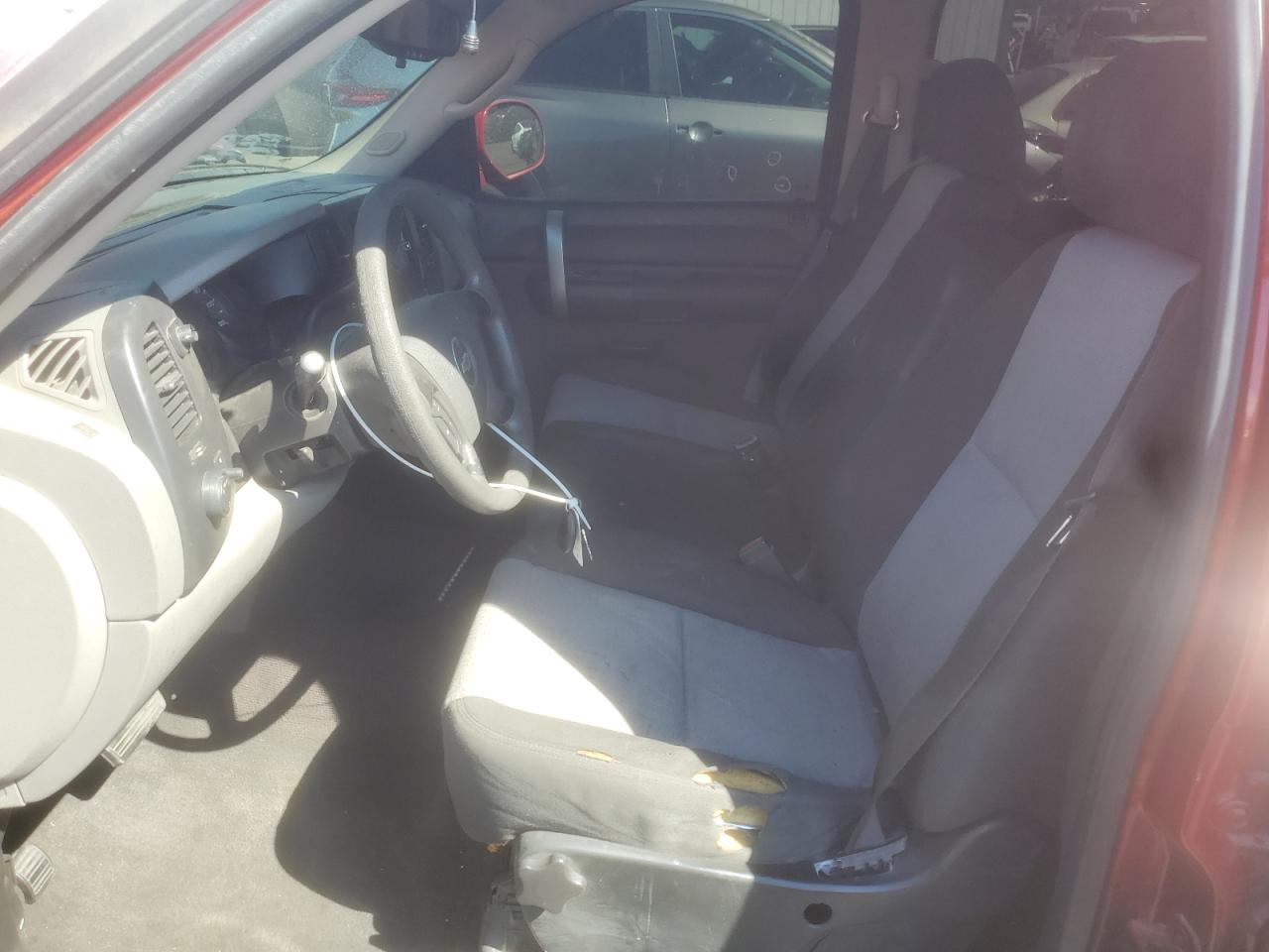 2008 Chevrolet Silverado C1500 VIN: 2GCEC13C181140115 Lot: 84630155