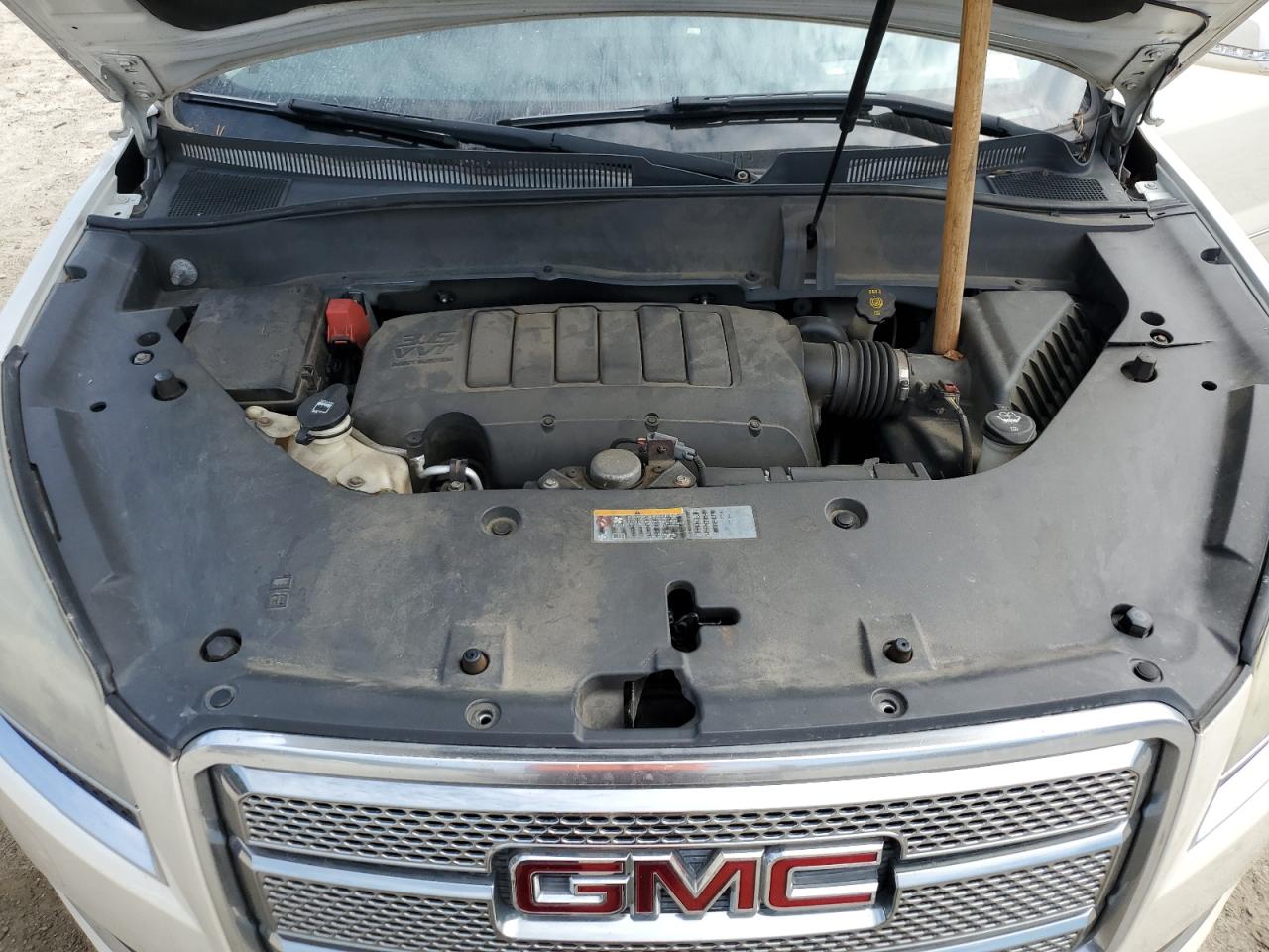 2013 GMC Acadia Denali VIN: 1GKKVTKD1DJ215550 Lot: 81556405