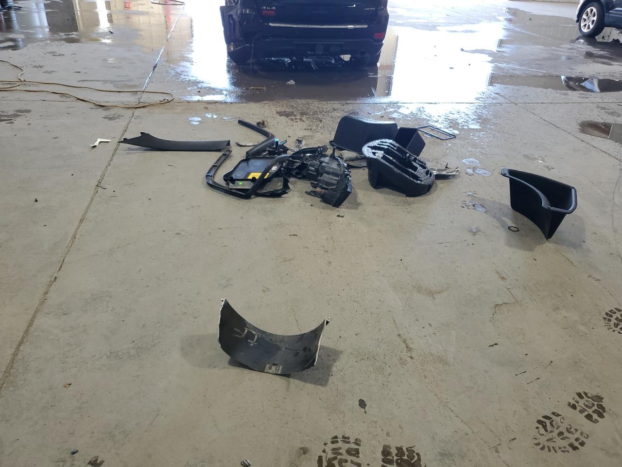 2021 Jeep Grand Cherokee Limited VIN: 1C4RJFBG2MC553321 Lot: 81497925