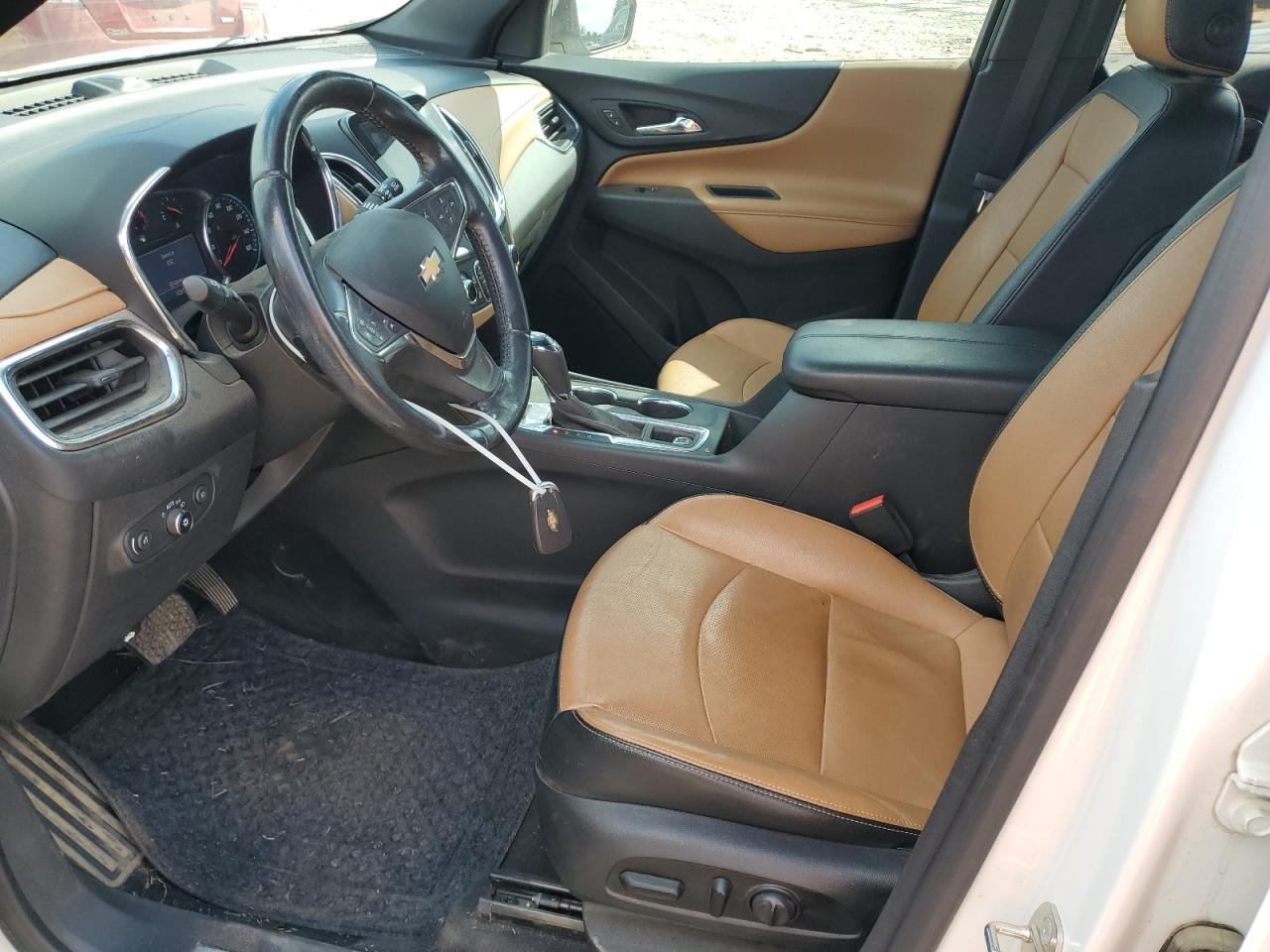 2020 Chevrolet Equinox Premier VIN: 3GNAXXEV2LS643113 Lot: 81096505