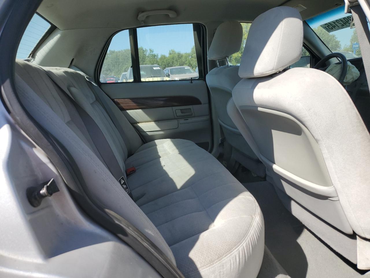 2003 Mercury Grand Marquis Gs VIN: 2MEFM74WX3X603726 Lot: 83942145