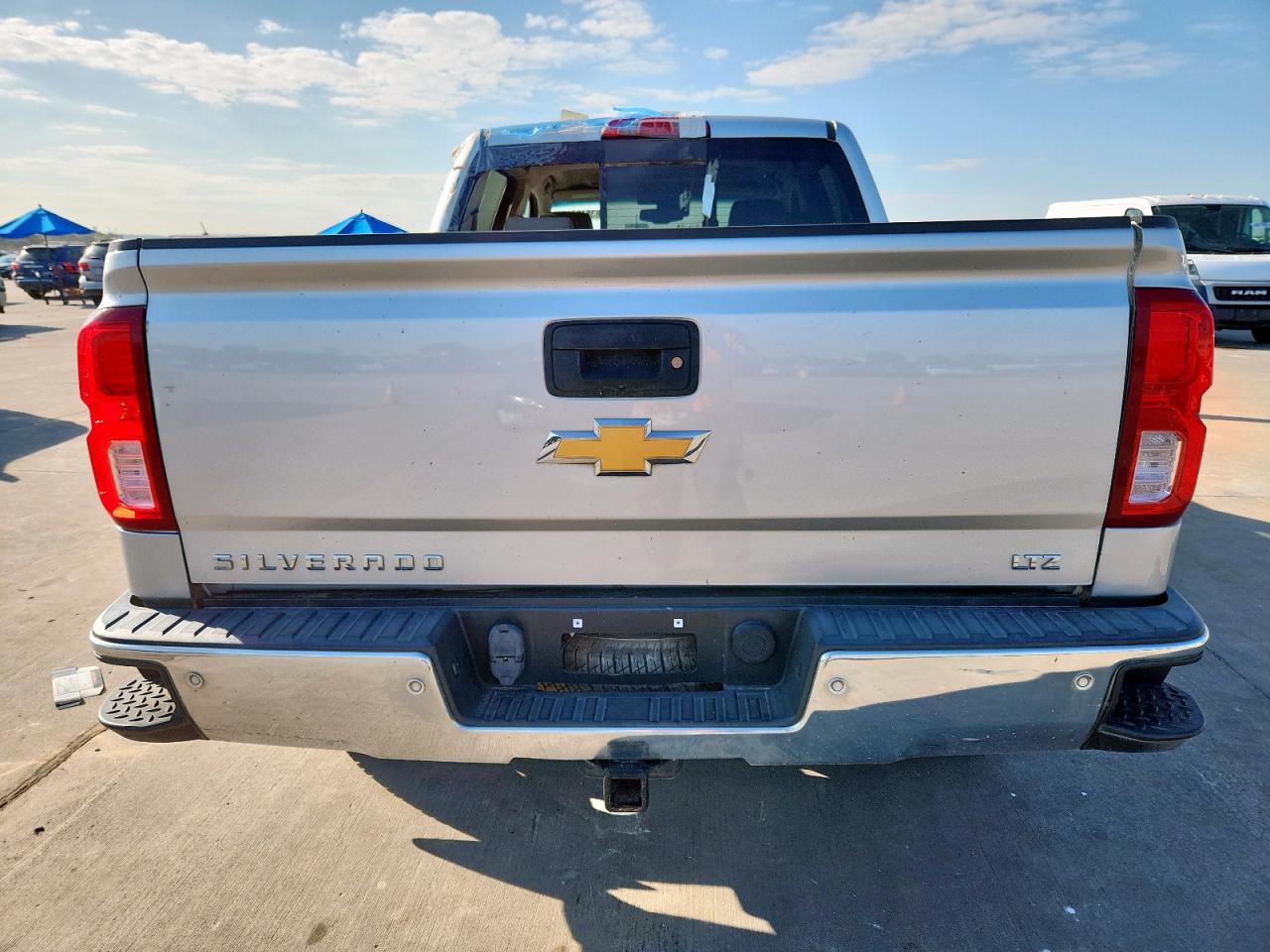 2018 Chevrolet Silverado C1500 Ltz VIN: 3GCPCSEC6JG320330 Lot: 83849415