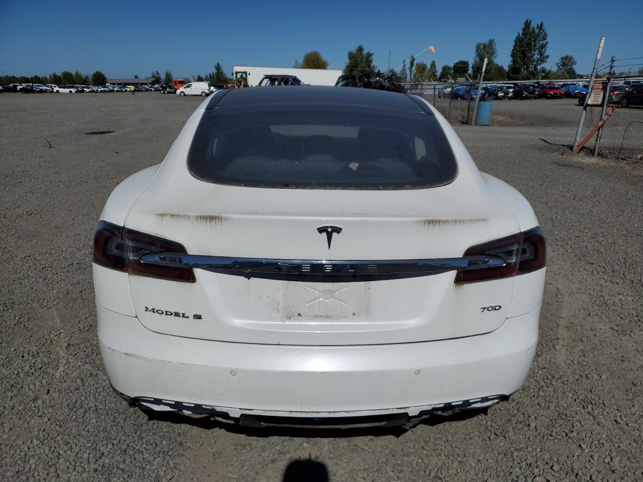 2016 Tesla Model S VIN: 5YJSA1E29GF133647 Lot: 65802285